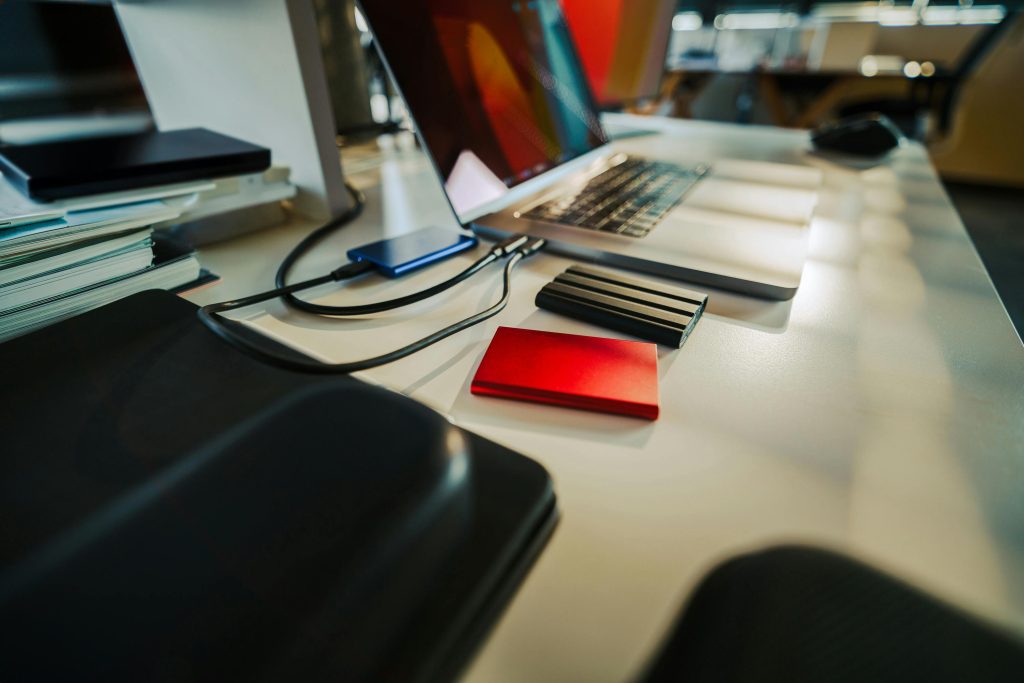 Website Backups pexels jakubzerdzicki 28729682